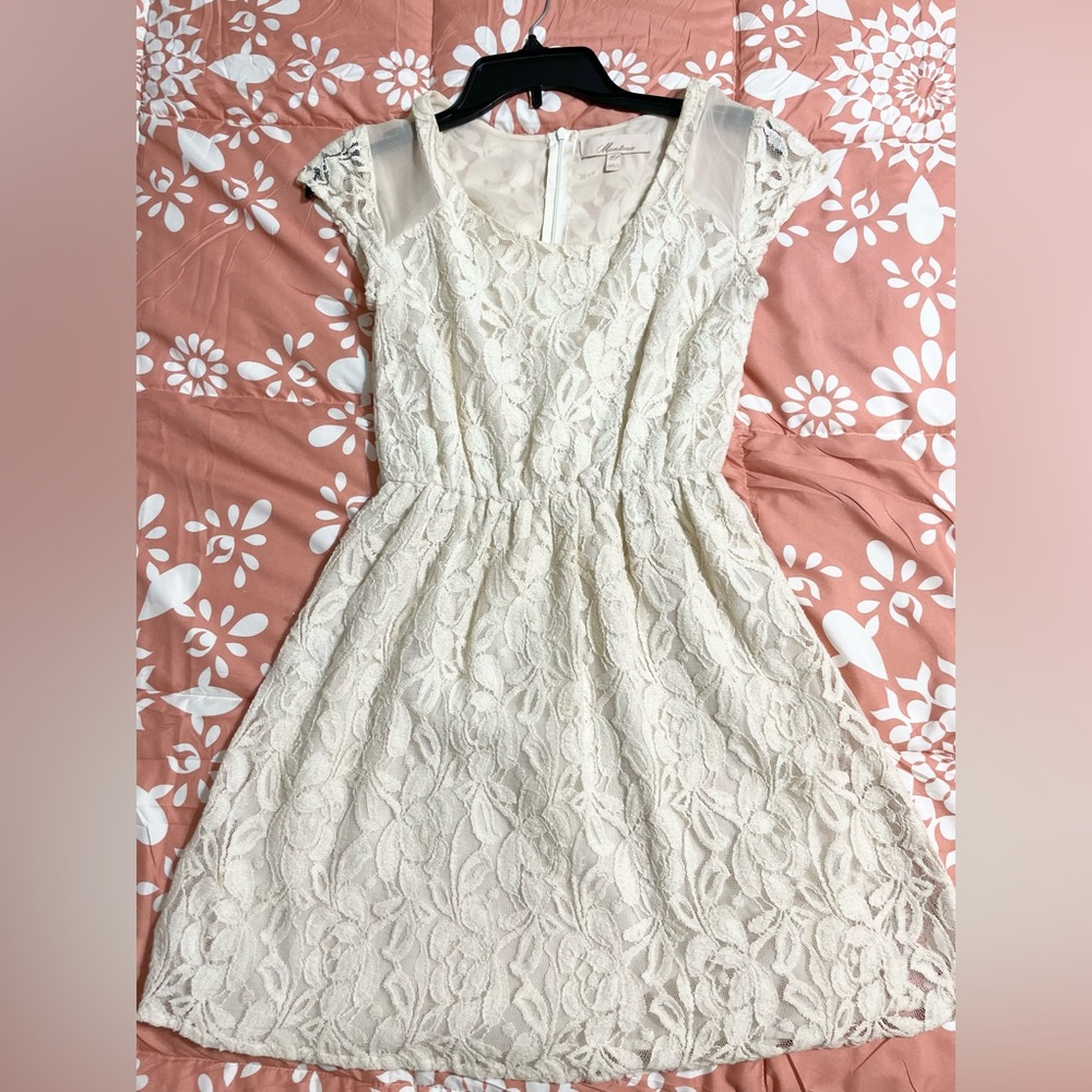 Monteau • Lace Cream Dress
